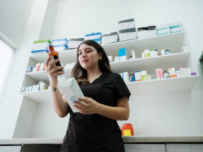 Telefone de Farmácia de Medicamentos Veterinários Vila São Francisco - Farmácia Veterinária Mais Próxima